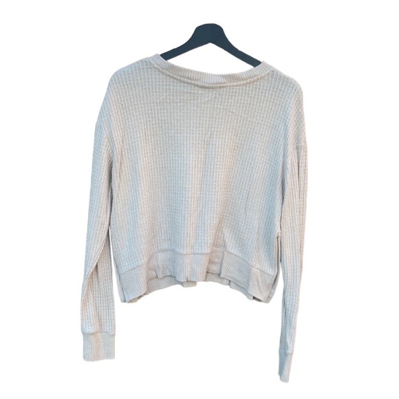 So cream long sleeve size small - Picture 3 of 3